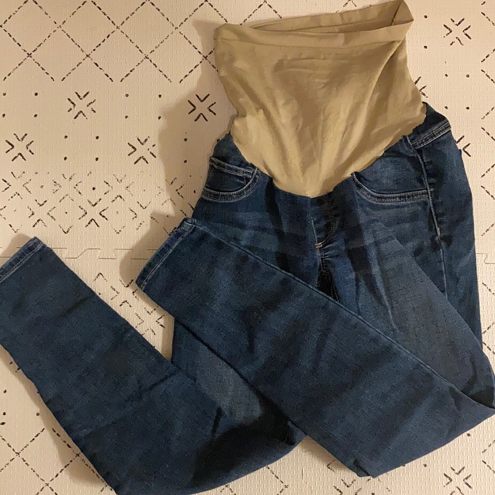 Jessica Simpson Maternity Jeans